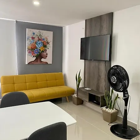 Nuevo Conquistador - El Laguito Apartment *